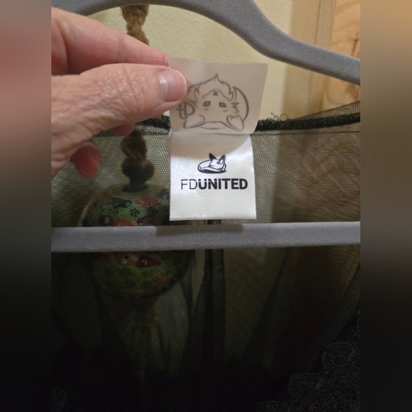 Elegant Sheer Black Lace Robe - Picture 7 of 8